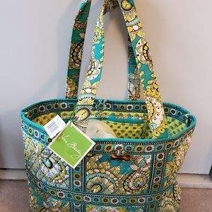 Vera Bradley Large "Tic Tac Tote" NWT